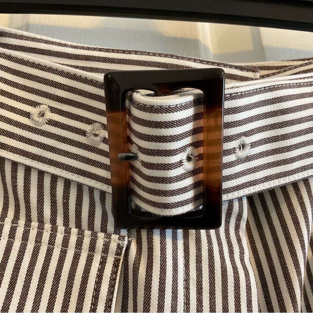NWT LOFT Brown and White Striped Cropped Belted Pant - Size 6 - Picture 7 of 16